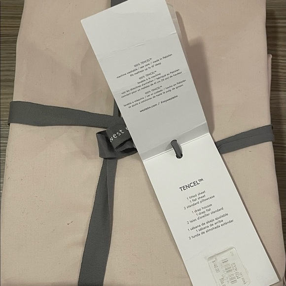 West Elm Silky TENCEL™ Sheet Set & Pillowcases Adobe Rose Full Brand New - Picture 2 of 3
